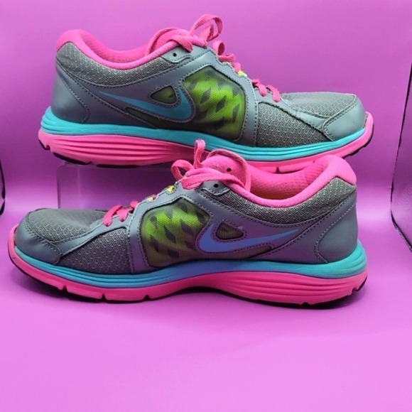 Nike dual fusion running shoes women's 9.5 size . - Picture 1 of 8